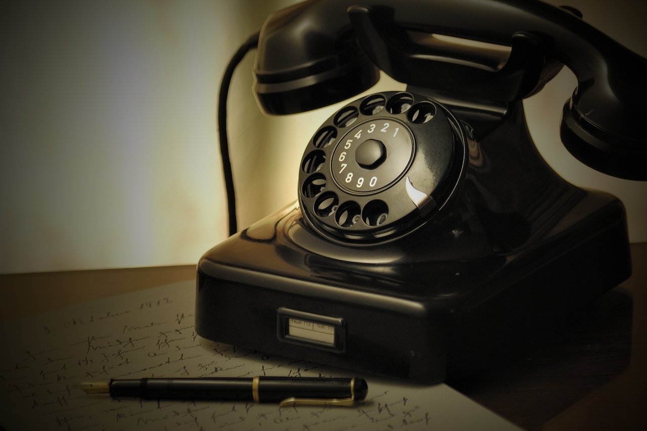 Telefon
